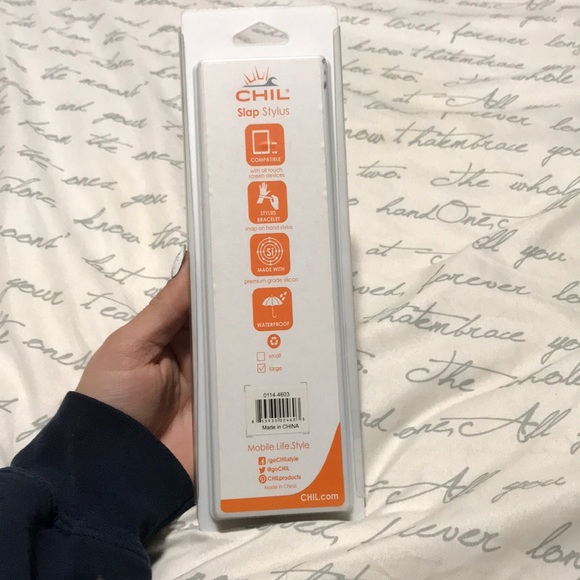 Snap Stylus Bracelet - Picture 2 of 3